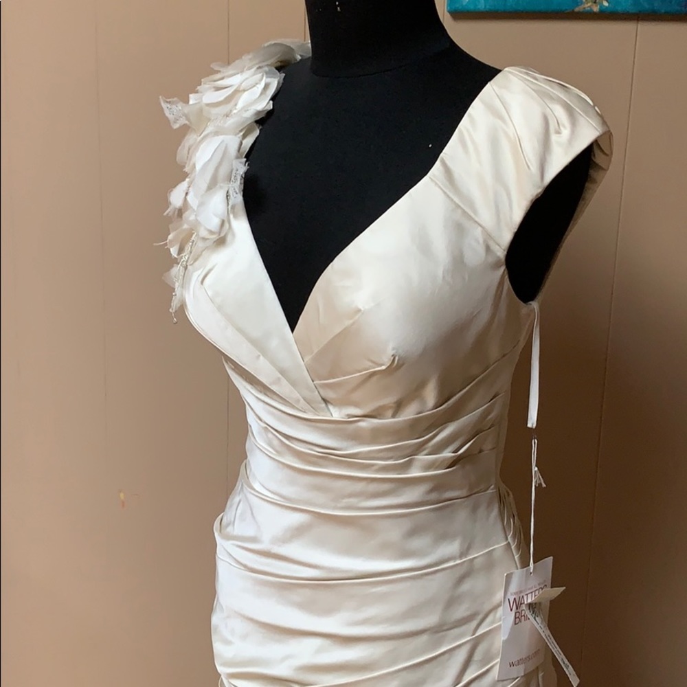 NWOT Watters Wedding Dress — Eggshell White - Picture 3 of 8